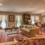 vintage-deorator-living-room
