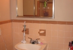 mandis-bathroom-2.jpg
