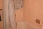 mandis-bathroom-3.jpg