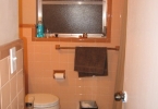 mandis-bathroom-4.jpg