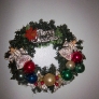 wreath-made-from-vintage-ornaments