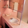 wilson-house-pink-bathroom-10