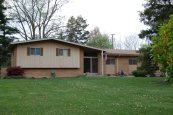 lindas_split_level_dearborn_mich