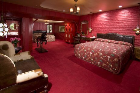 More wacky and wonderful bedrooms from the Madonna Inn - Retro Renovation