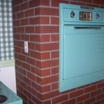 aquamarine-oven-in-brick-wall