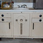 vintage-metal-cabinets-deco-trim