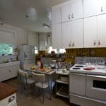 1945-kitchen-at-the-carl-sandburg-house