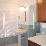 vintage-retro blue and white-tile-bathroom