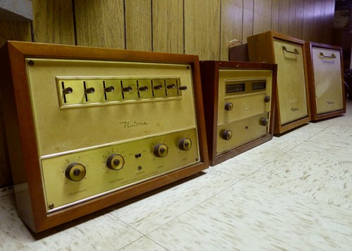 nutone in wall stereo system image
