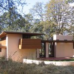 Gordon-House-back-yard