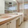 midcentury-pink-bathroom.jpg