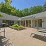 retro-courtyard-patio