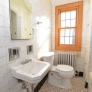 vintage-bathroom.jpg