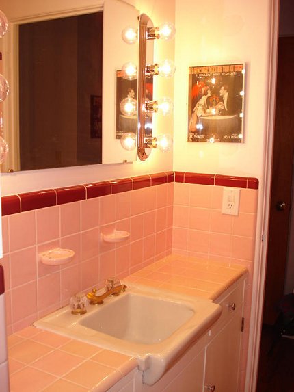 pink-bathroom