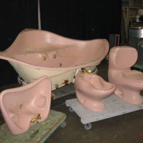 villeroy and boch vintage pink bathroom tub toilet sink bidet