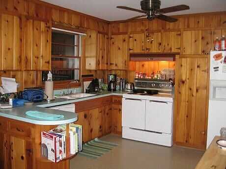 Decorating Ideas For Tracy S Knotty Pine Kitchen Readers Chip In