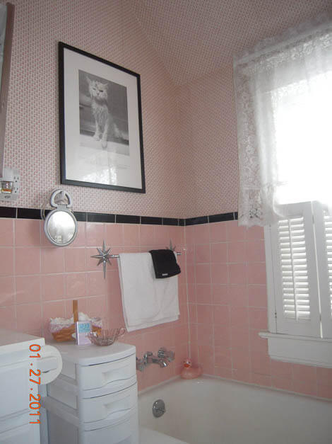 mamie eisenhower pink bathroom
