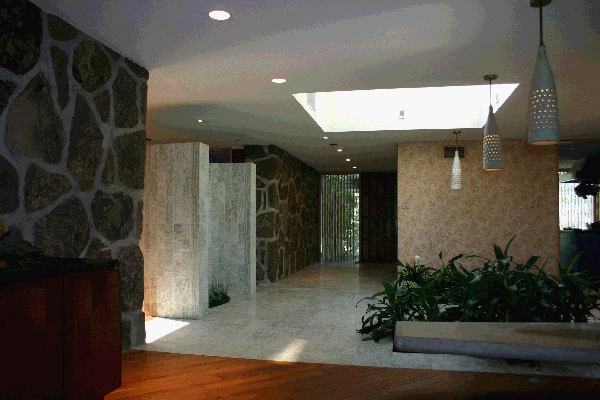 adrian-pearsall-house-foyer