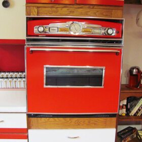 red kitchen oven