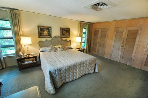 midcentury bedroom provincial style