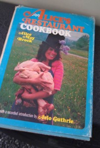 Alice's-Restaurant-cook-book