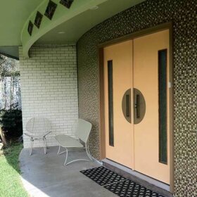 tile-on-front-of-mid-century-house
