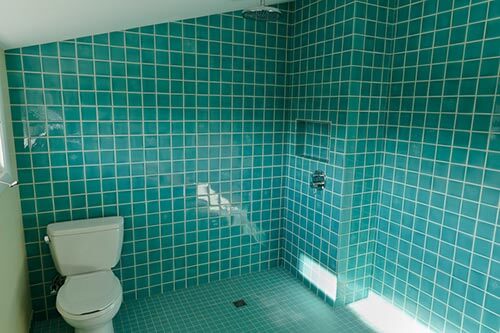 turquiose-tile-bathroom-ann-sacks
