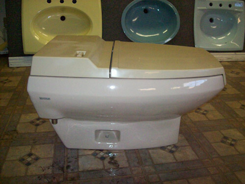 Bone ceramic and plastic one piece low flush toilet picture 3