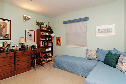 Mid-century-blue-bedroom