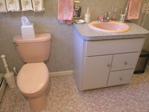 Gerber-Bahama-Pink-toilet