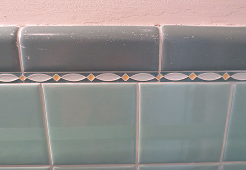 decorative-vintage-liner-tile