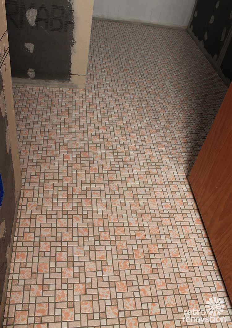 mosaic-ceramic-tile-floor-pink