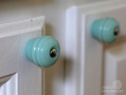 turquoise-kitchen-knobs