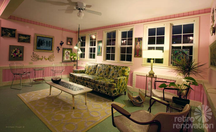 retro-living-room