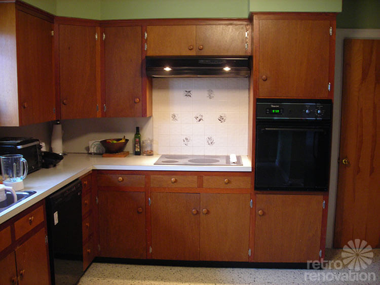 retro-wood-kitchen-cabinets