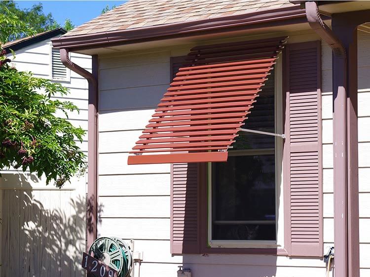 vintage-style-awning