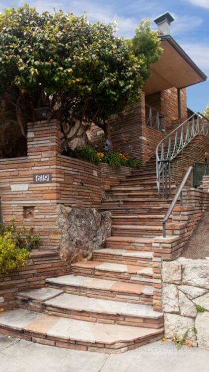 midcentury-stone-house-steps