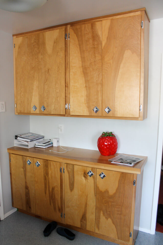 birch kitchen cabinets in a midcentury kitchen