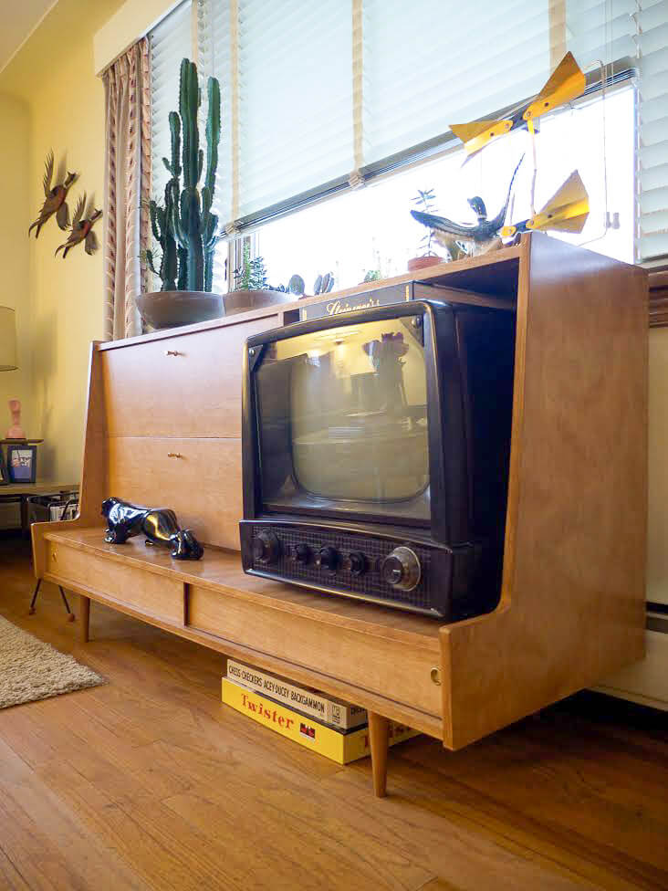 Chris's DIY midcentury modern TV cabinet inspired by Paul ...