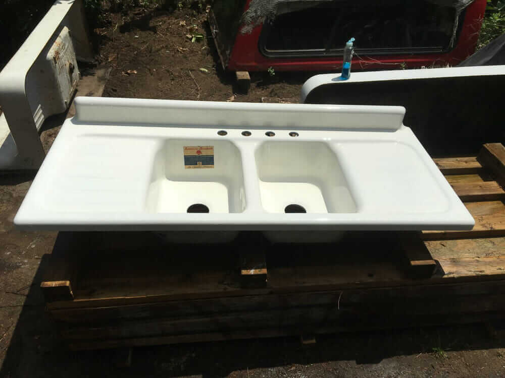 double drainboard kitchen sink