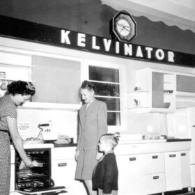kelvinator vintage stove