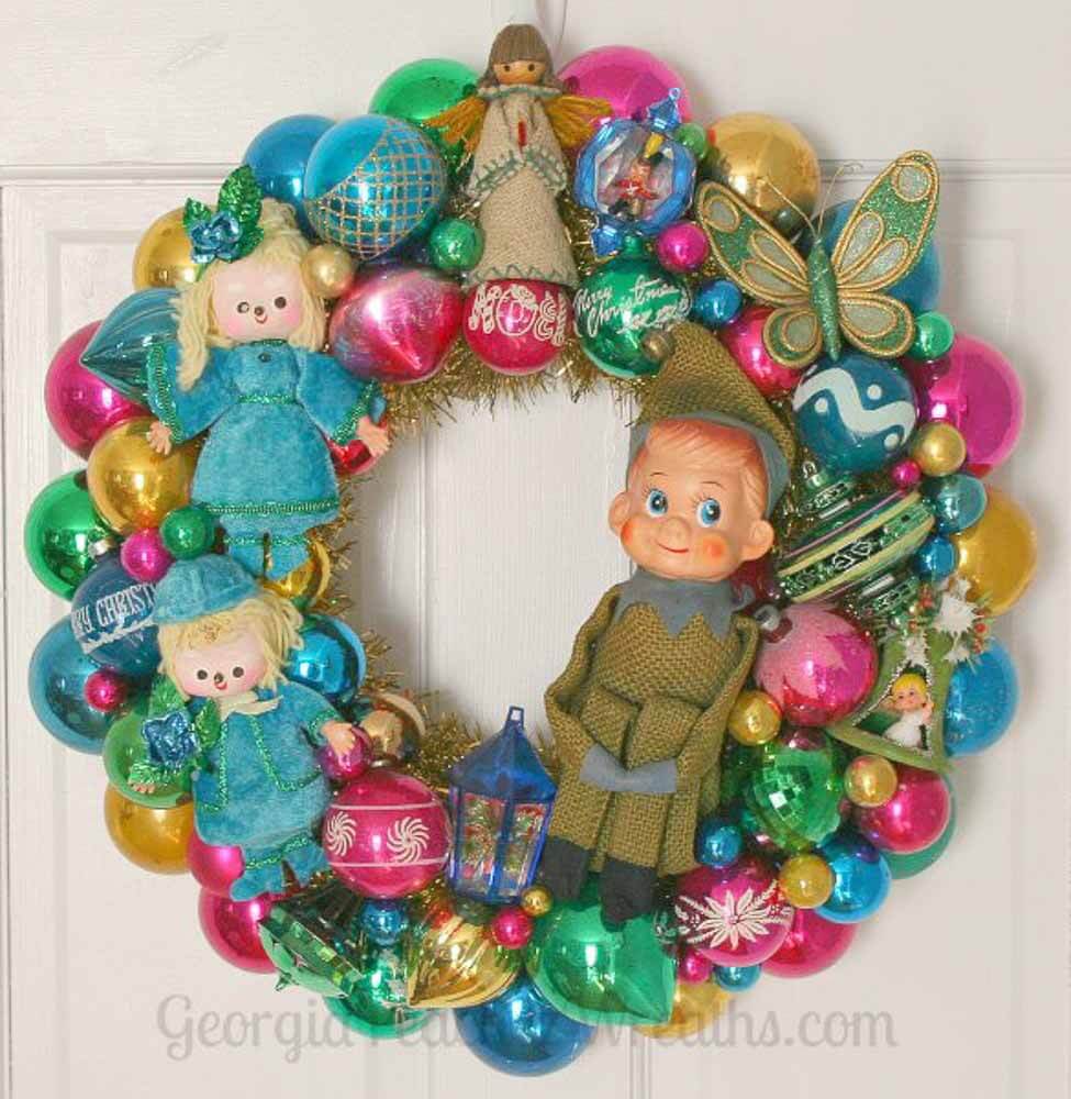 Ornament wreath with burlap knee hugger elf made by Georgia Peachez
