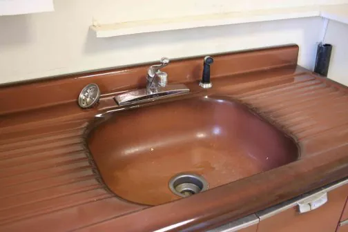emily-coppertone-wonder-brown-drainboard-sink