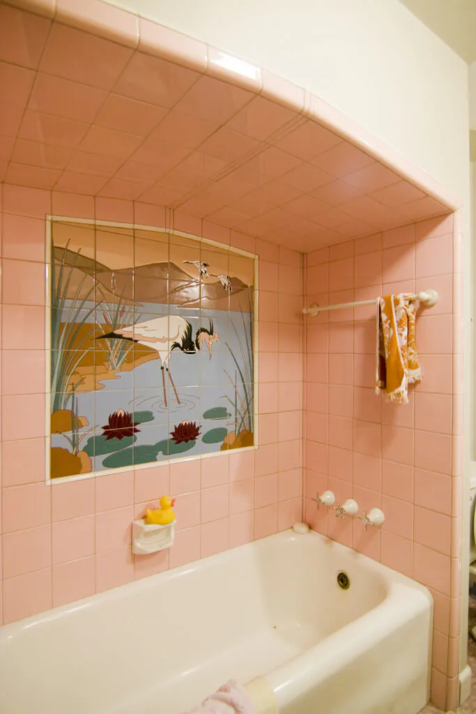 crane tile mural by mosaic tile company