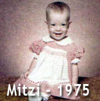 mitzialienbabycropped mitzialienbabycropped