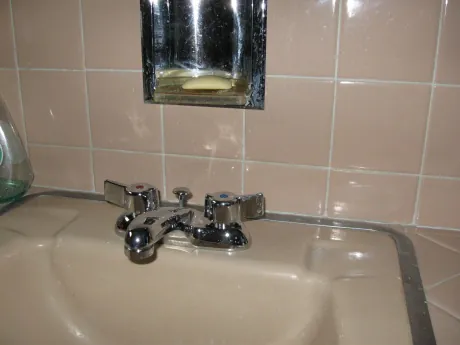 retro style bathroom faucet retro style bathroom faucet