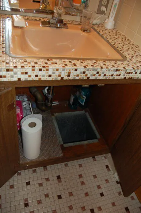vintage-laundry-chute vintage-laundry-chute
