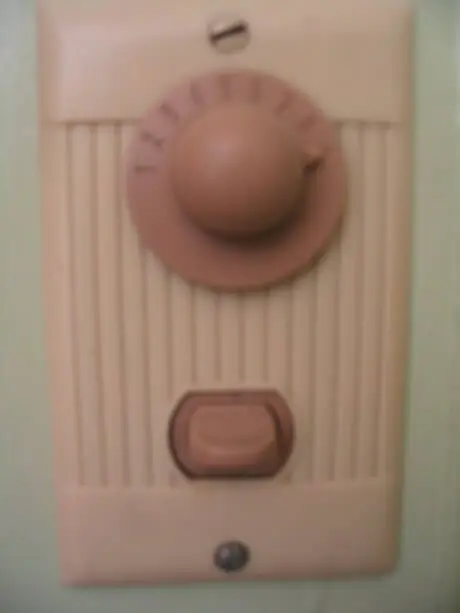 vintage-switch-plate vintage-switch-plate