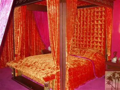 1965-palm-springs-time-capsule-bedroom 1965-palm-springs-time-capsule-bedroom