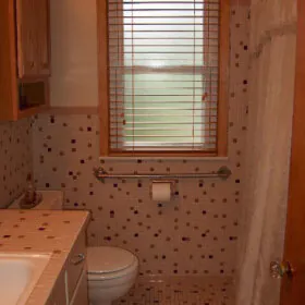 mosaic bathroom tile